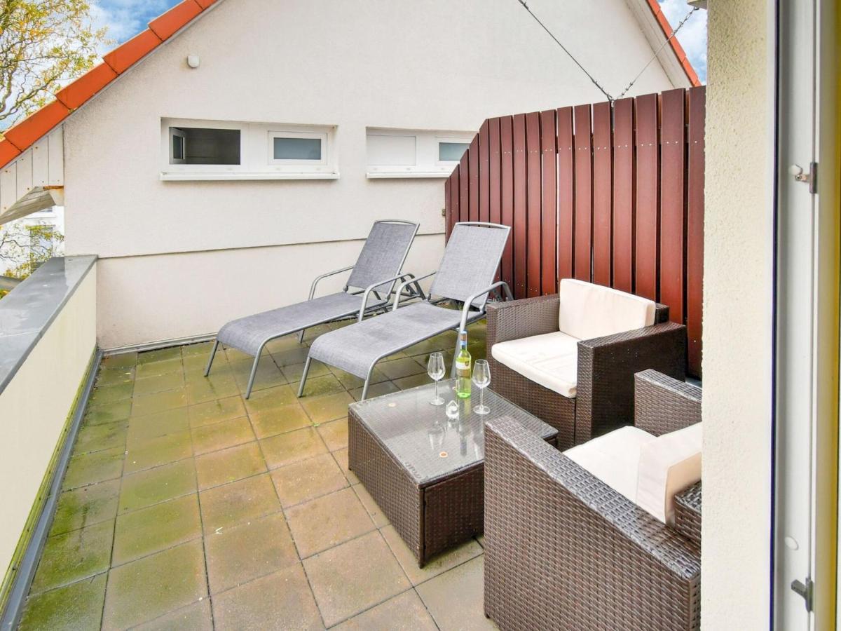 Charming Apartment With A Terrace Near The Sea Wiek auf Rügen Eksteriør bilde